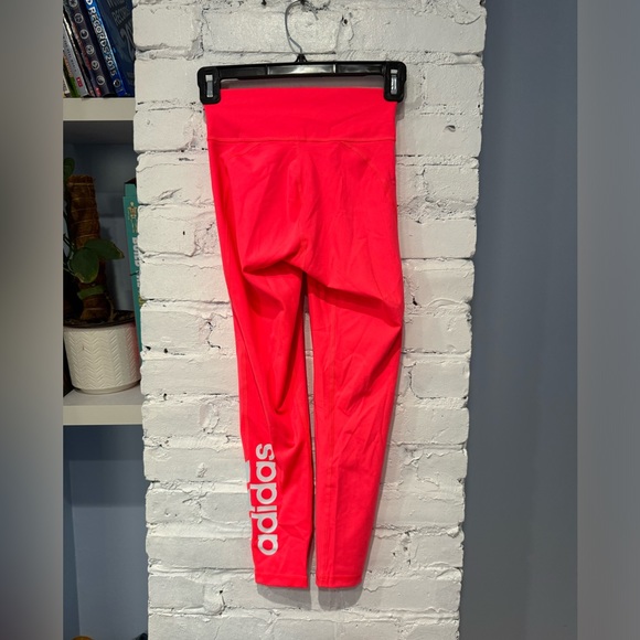 NWT Adidas Women's Pink‎ and Orange Leggings Size XS - Picture 2 of 6